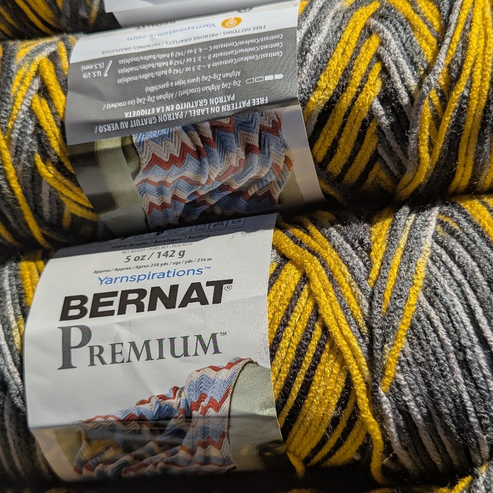 Barnat Premium Yarnspirations Goldmine Variegated Yarn, 3.5 Skiens, Gold & Grey - Picture 3 of 12